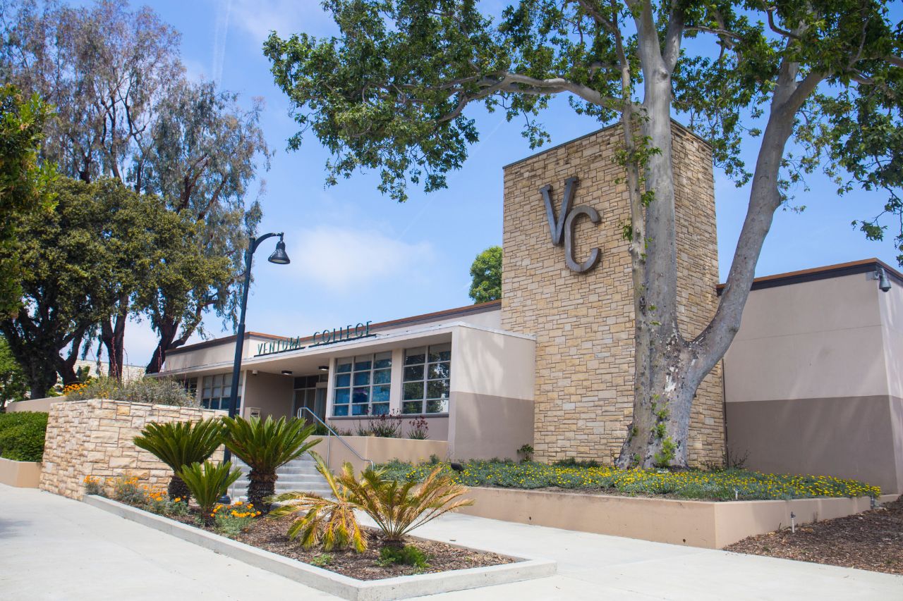 View of Ventura College Administration Building